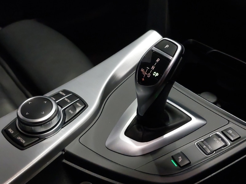 Used BMW 3 Series 2019 for sale - 77767602: Photo 10