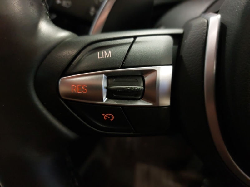 Used BMW 3 Series 2019 for sale - 77767602: Photo 17