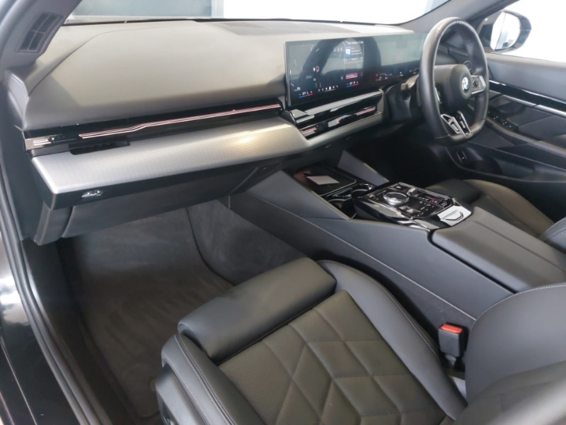 Used BMW 5 Series 2024 for sale - 76317601: Photo 7