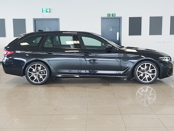 Used BMW 5 Series 2023 for sale - 79263425: Photo