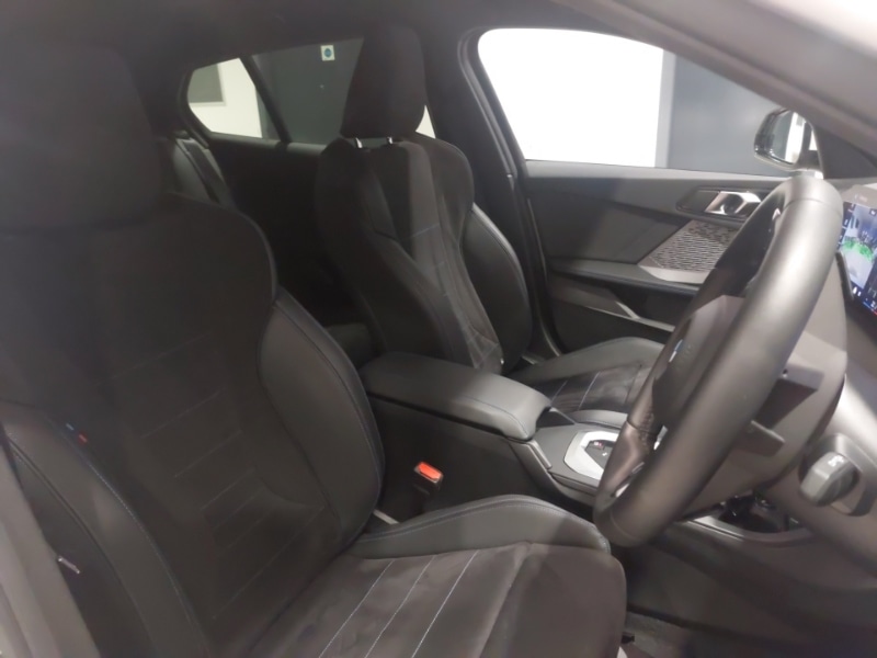 Used BMW 1 Series 2025 for sale - 76795647: Photo 11