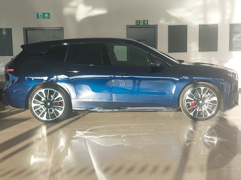 Used BMW iX 2025 for sale - 76940560: Photo 2