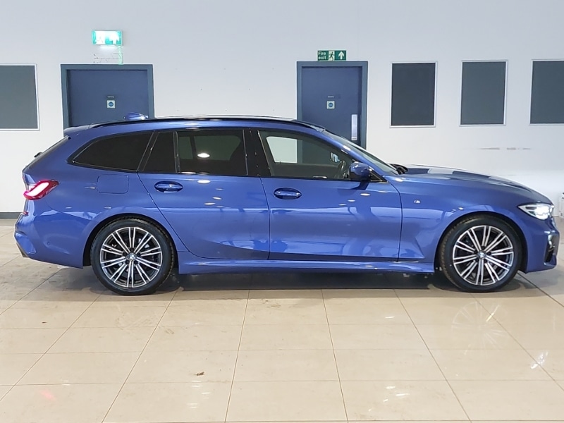 Used BMW 3 Series 2022 for sale - 77815907: Photo 2