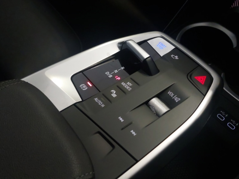 Used BMW iX1 2023 for sale - 76331906: Photo 10