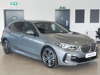 2022 - 120d M Sport 5dr Step Auto [Live Cockpit Pro]