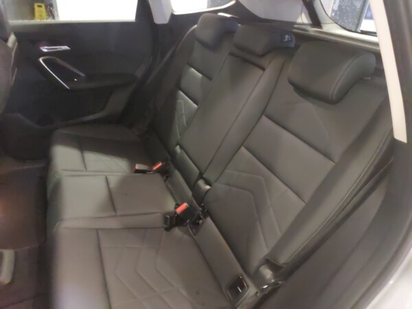 Used BMW iX1 2023 for sale - 76208106: Photo 12