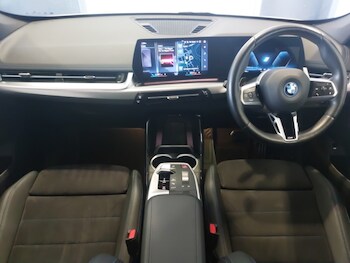 Used BMW iX1 2023 for sale - 76246431: Photo