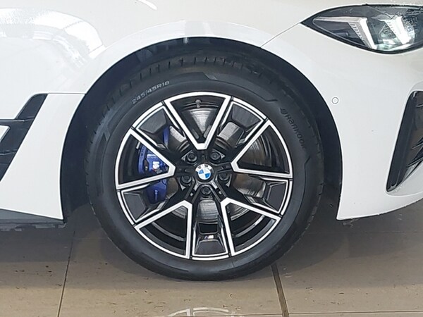 Used BMW i4 2025 for sale - 76233641: Photo 14