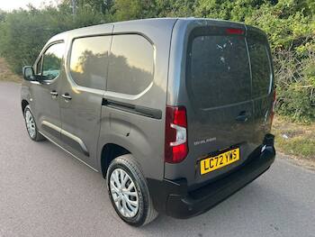 Used Citroen Berlingo 2022 for sale - 79694999: Photo
