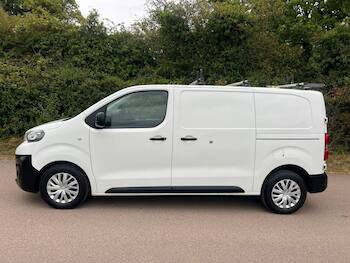 Used Peugeot Expert 2018 for sale - 79695402: Photo