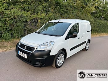 Used Peugeot Partner 2017 for sale - 79695118: Photo