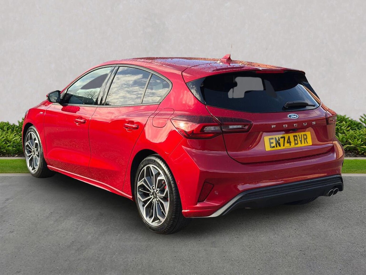 Used Ford Focus 2025 for sale - 76736660: Photo 2