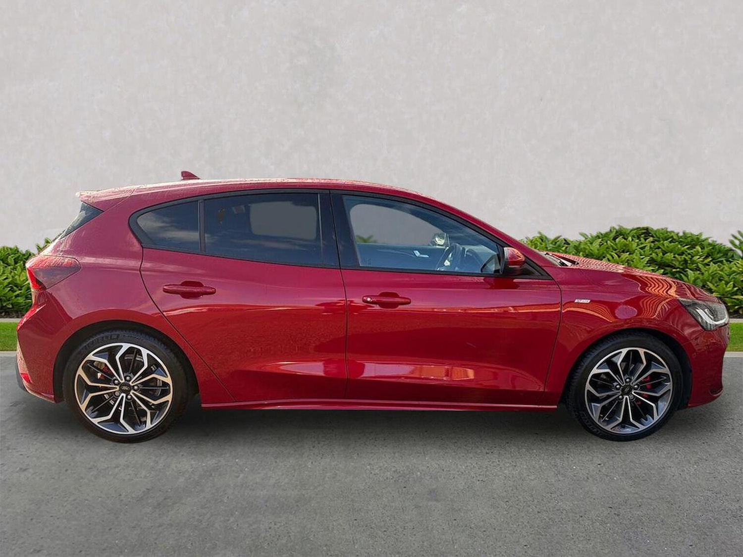 Used Ford Focus 2025 for sale - 76736660: Photo 3