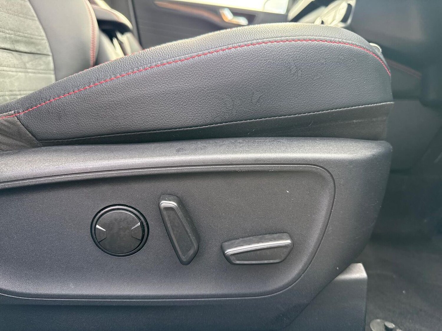Used Ford Kuga 2023 for sale - 76017880: Photo 30