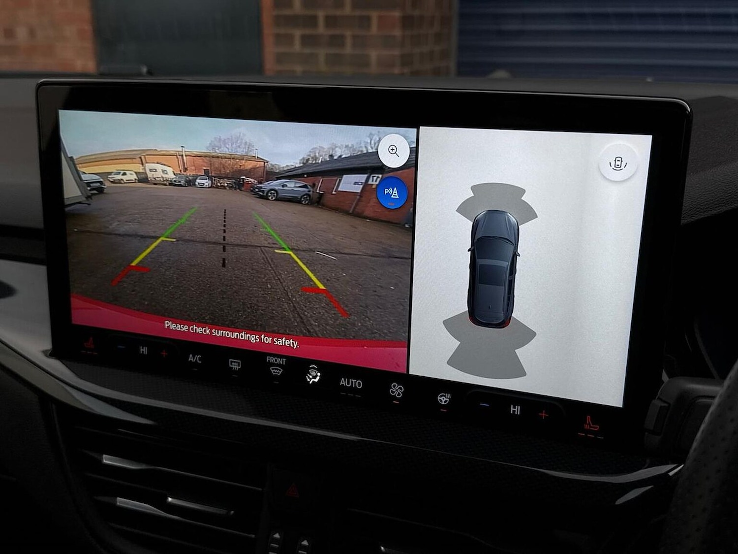 Used Ford Focus 2022 for sale - 77028128: Photo 25