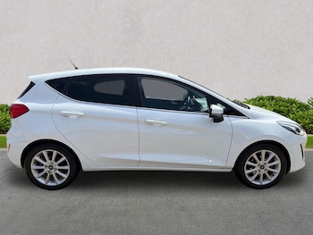 Used Ford Fiesta 2018 for sale - 78734932: Photo