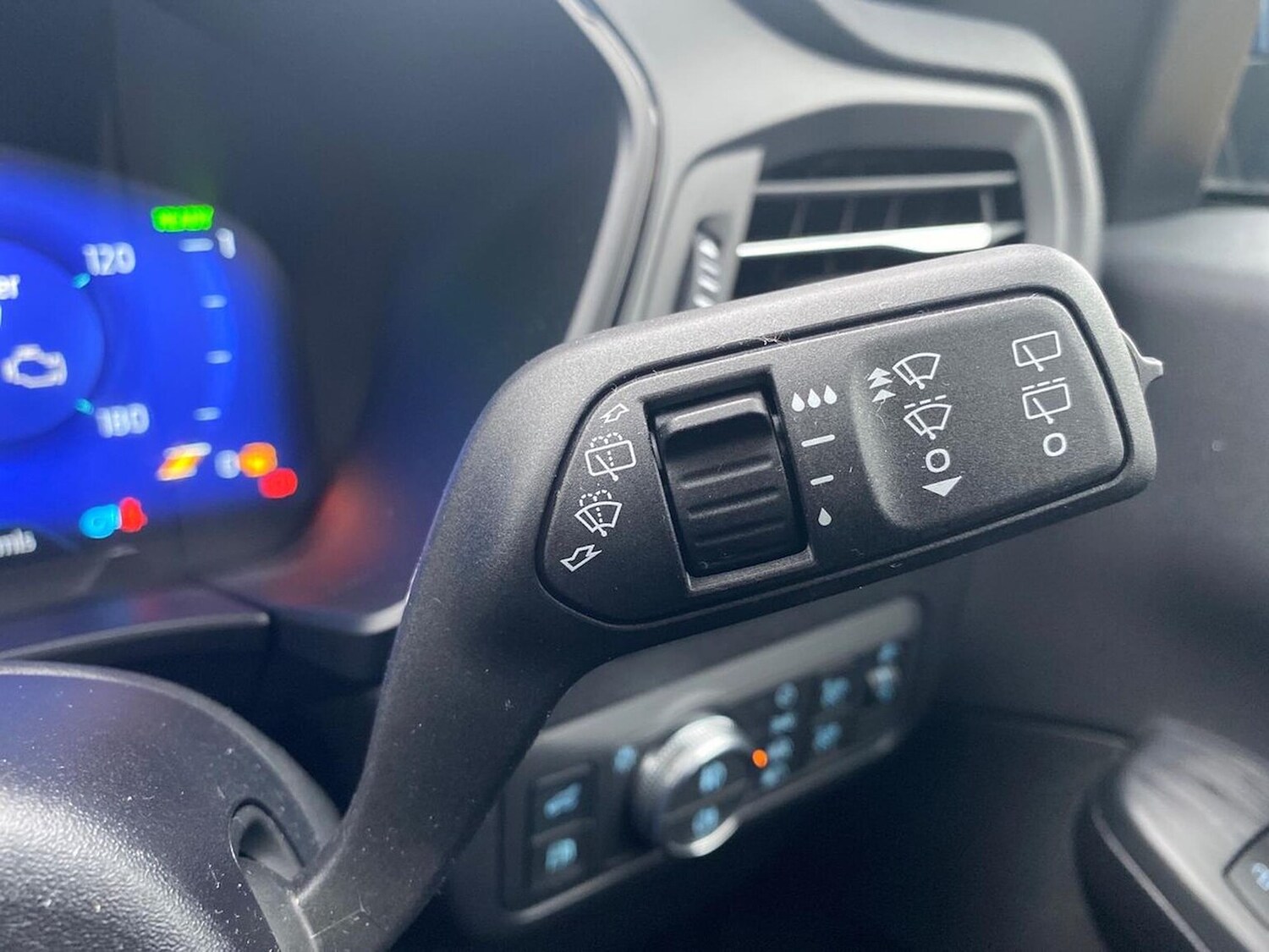 Used Ford Kuga 2024 for sale - 77489472: Photo 29