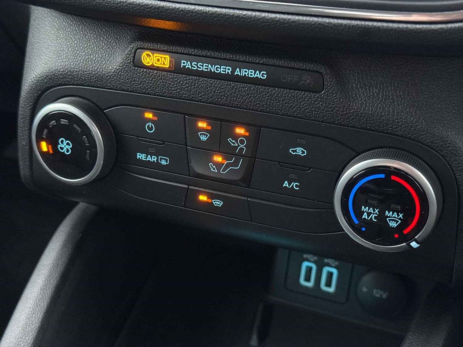 Used Ford Focus 2021 for sale - 78060601: Photo 12