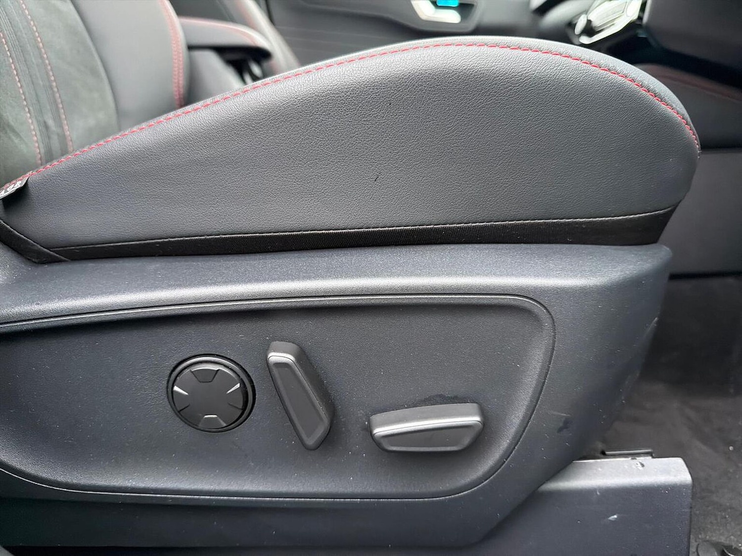 Used Ford Kuga 2024 for sale - 77872118: Photo 30