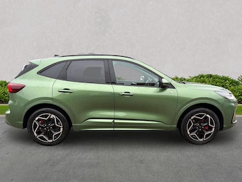 Used Ford Kuga 2024 for sale - 77872118: Photo