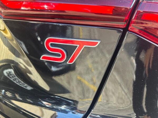 Used Ford Focus 2023 for sale - 76198456: Photo 36