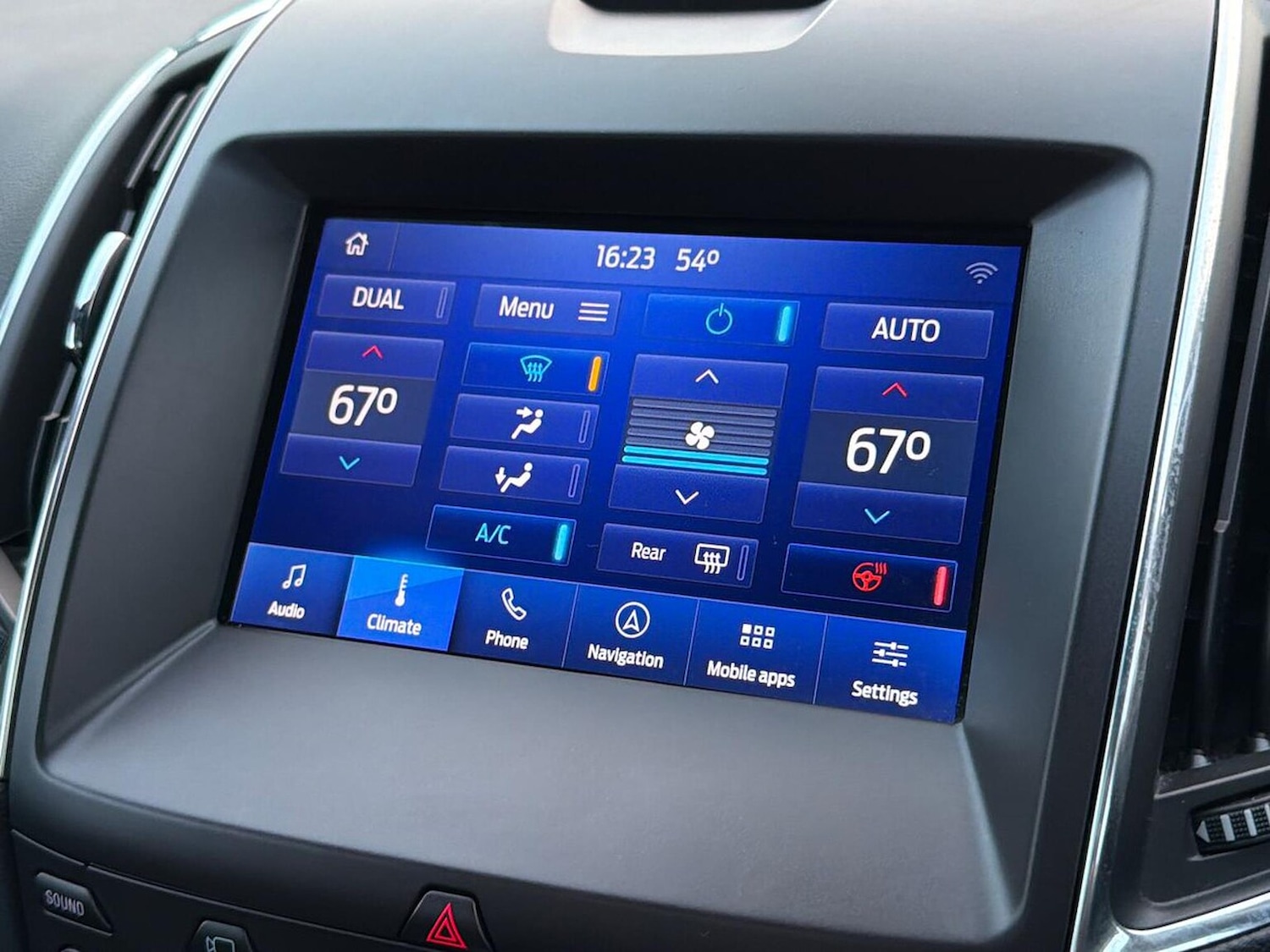 Used Ford S-Max 2020 for sale - 76407440: Photo 25