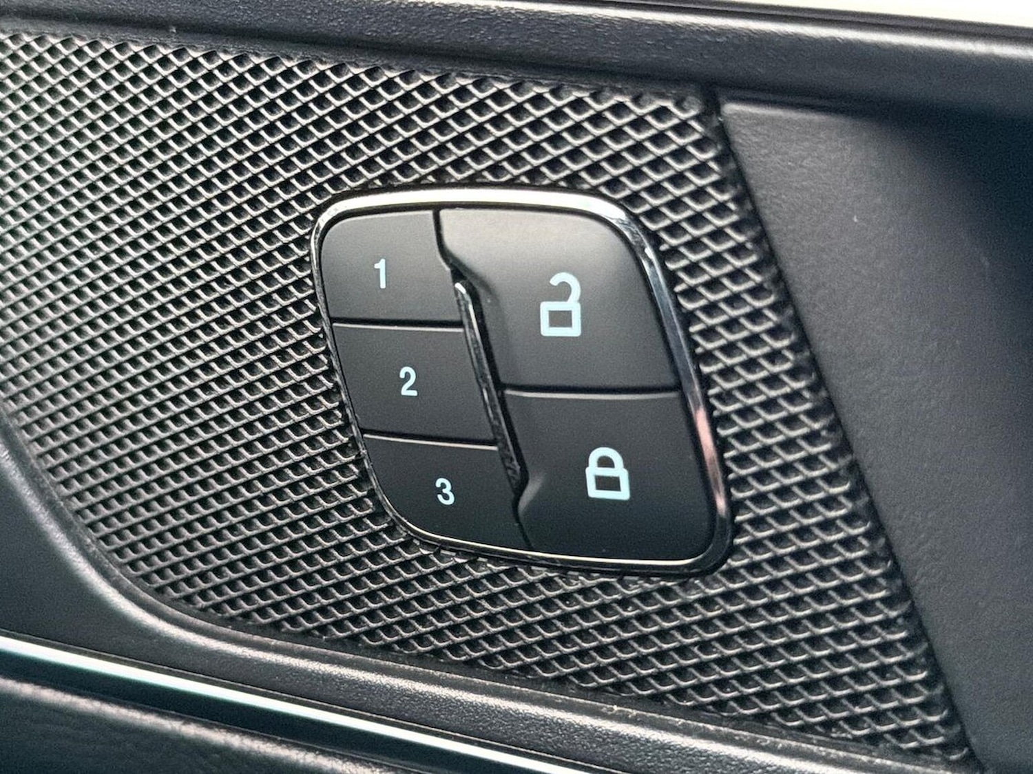 Used Ford S-Max 2020 for sale - 76407440: Photo 42