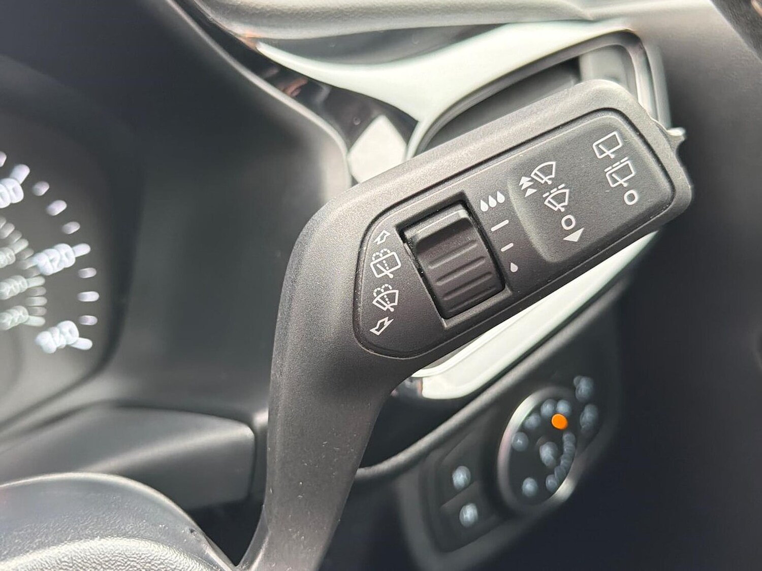 Used Ford Fiesta 2020 for sale - 78194519: Photo 31