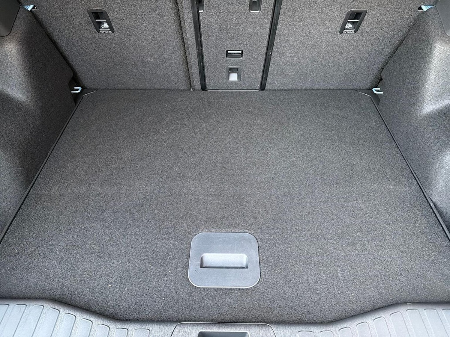 Used Ford Explorer 2025 for sale - 76935394: Photo 17