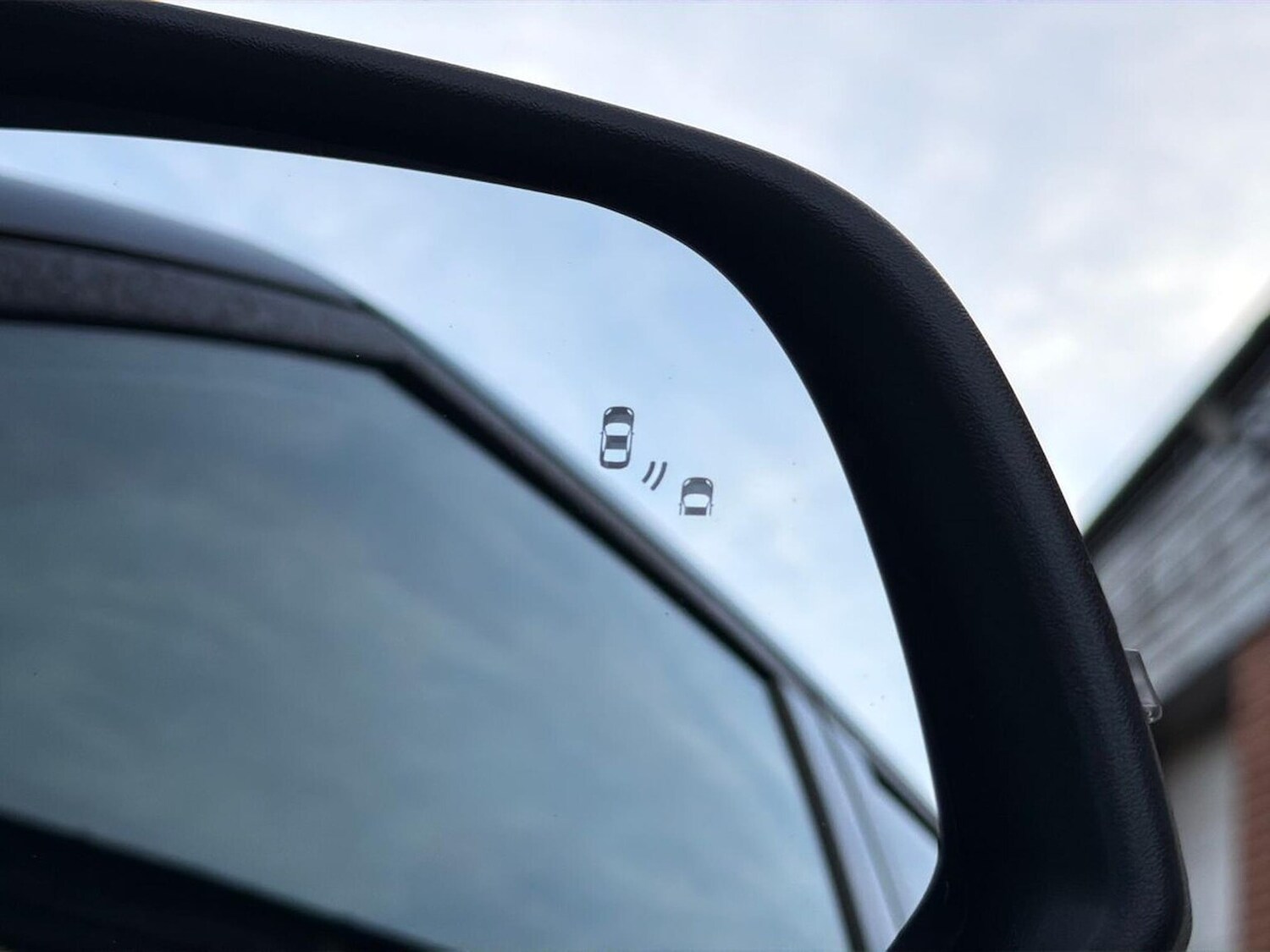 Used Ford Explorer 2025 for sale - 76935394: Photo 35