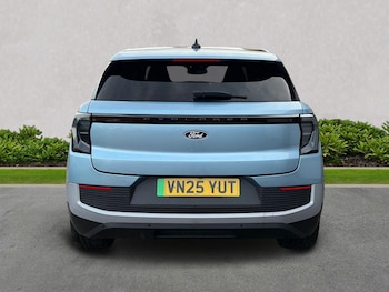 Used Ford Explorer 2025 for sale - 76935394: Photo