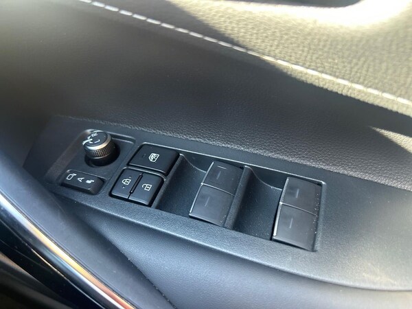 Used Toyota Corolla 2023 for sale - 76187194: Photo 21
