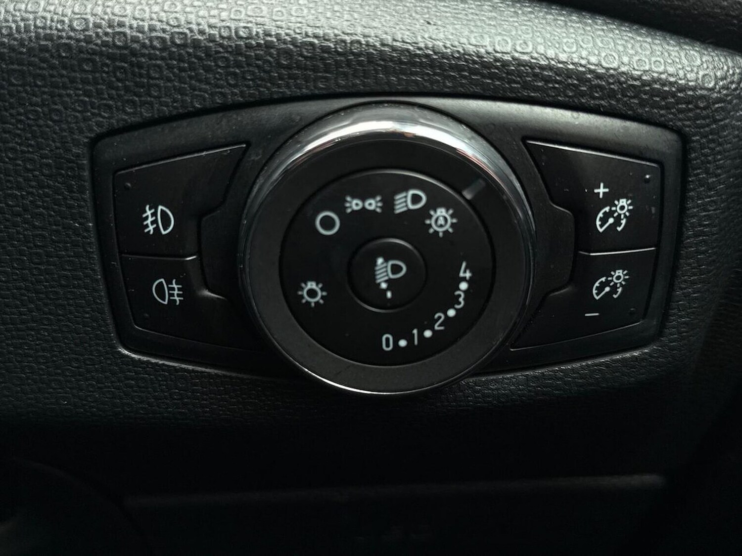 Used Ford Ecosport 2023 for sale - 78194389: Photo 33