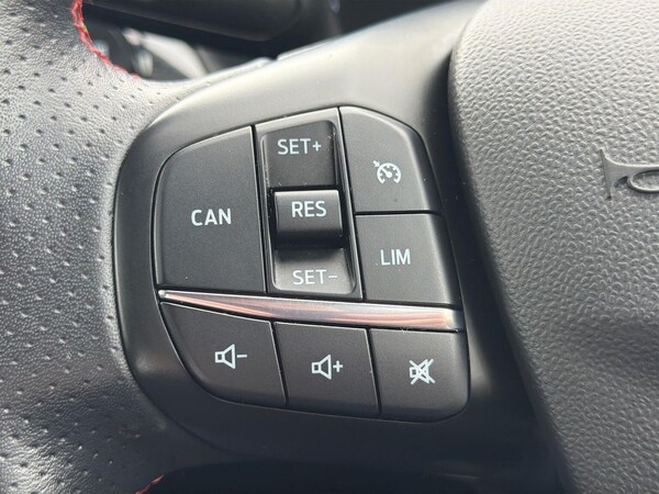 Used Ford Fiesta 2020 for sale - 76305460: Photo 26