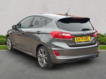 Used Ford Fiesta 2020 for sale - 76305460: Photo 2