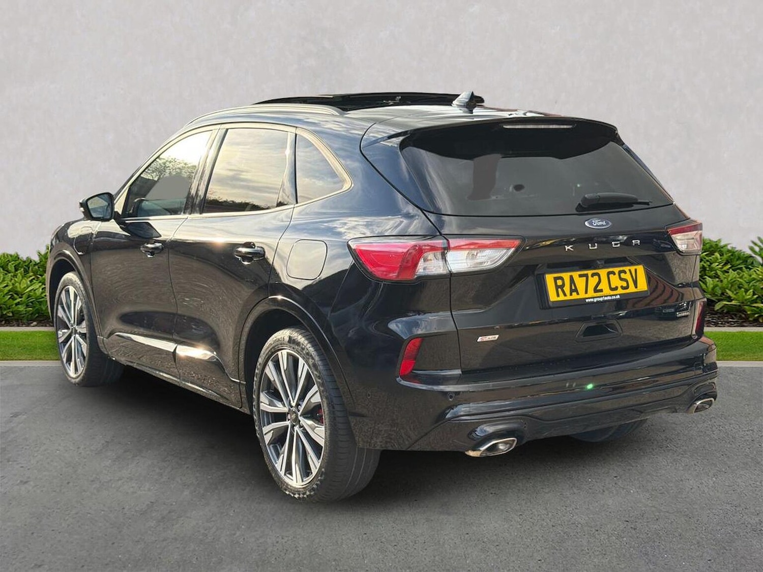 Used Ford Kuga 2023 for sale - 76346956: Photo 2