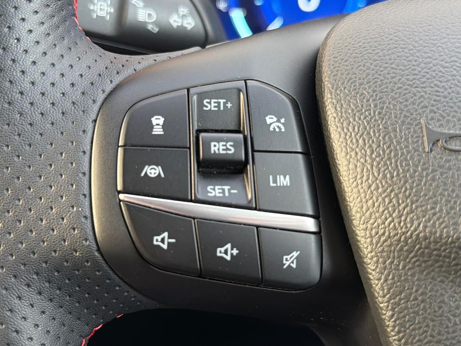 Used Ford Kuga 2023 for sale - 76346956: Photo 26