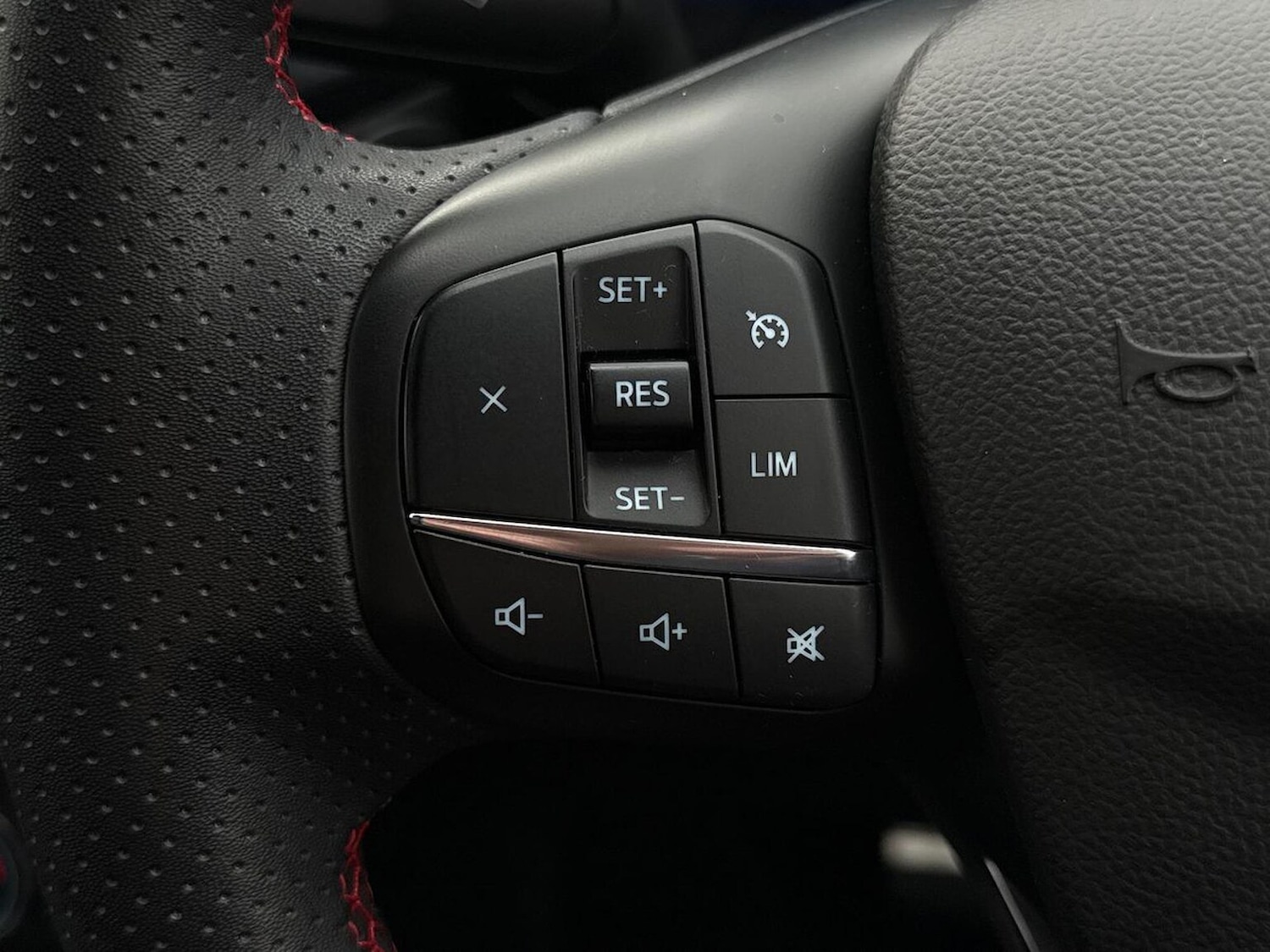 Used Ford Kuga 2022 for sale - 76986859: Photo 26