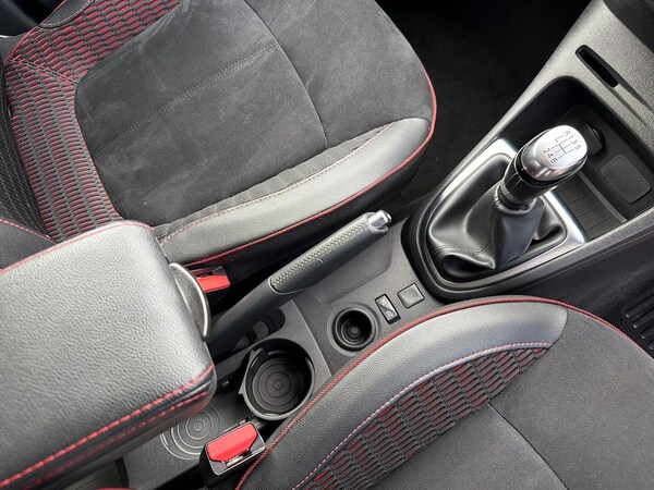 Used Renault Captur 2019 for sale - 76220470: Photo 13