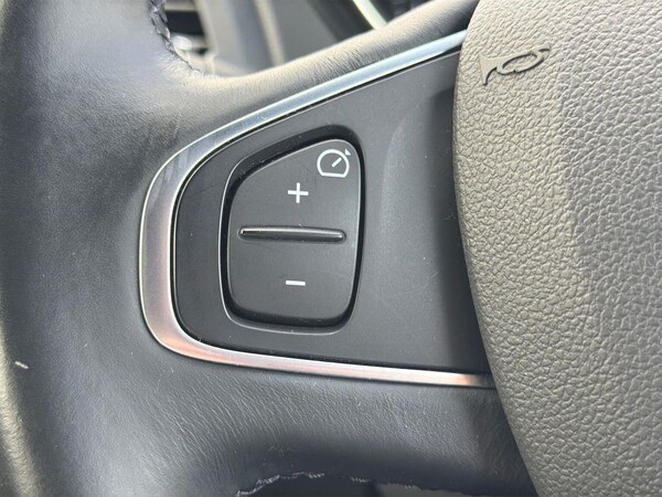 Used Renault Captur 2019 for sale - 76220470: Photo 26