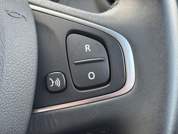 Used Renault Captur 2019 for sale - 76220470: Photo 27
