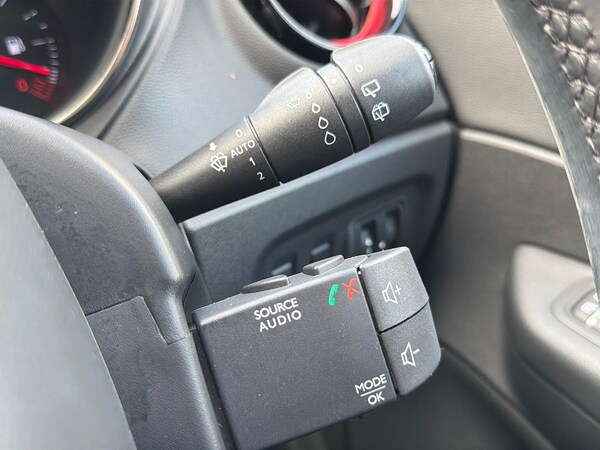 Used Renault Captur 2019 for sale - 76220470: Photo 29