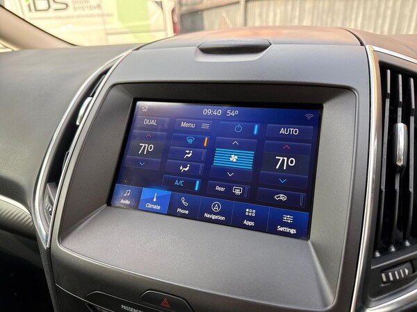 Used Ford S-Max 2022 for sale - 76089135: Photo 32