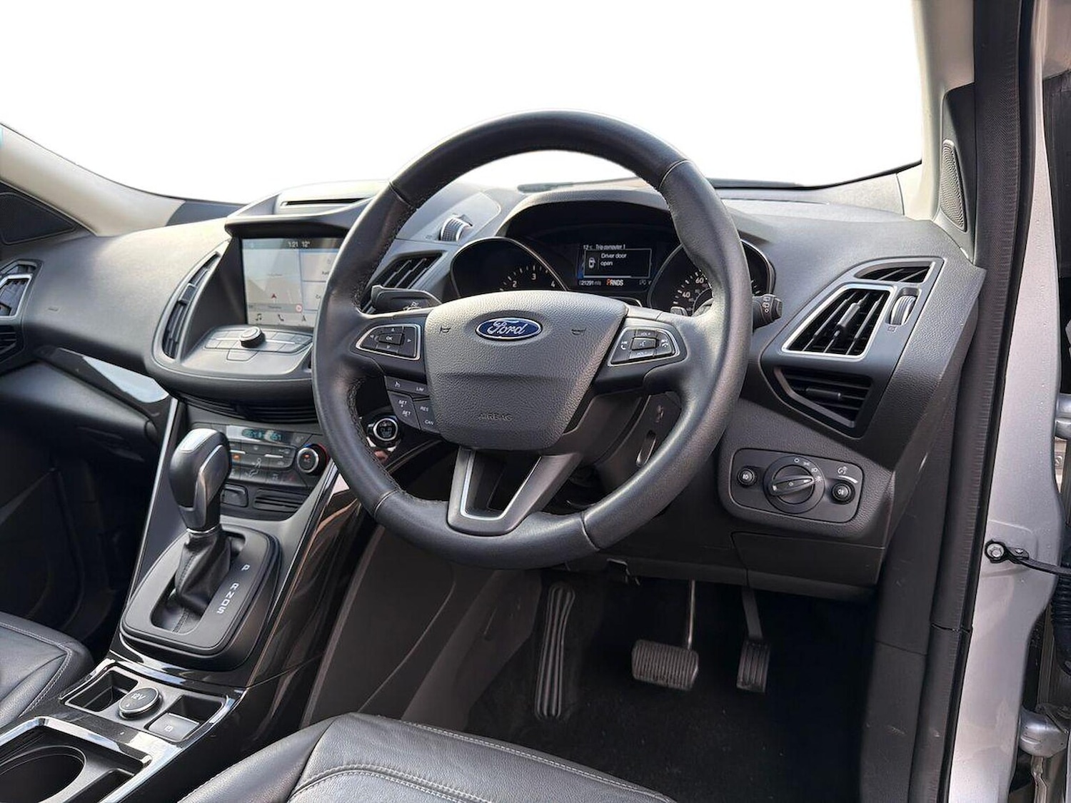 Used Ford Kuga 2017 for sale - 77962331: Photo 15