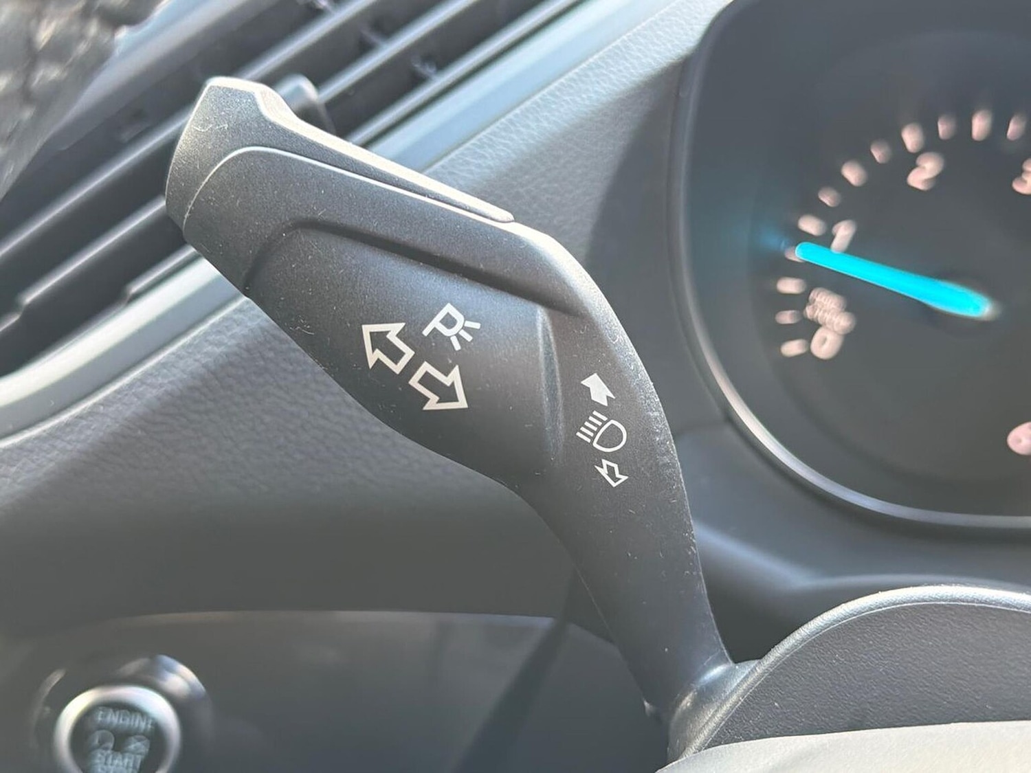 Used Ford Kuga 2017 for sale - 77962331: Photo 28