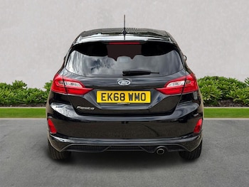 Used Ford Fiesta 2018 for sale - 75975378: Photo