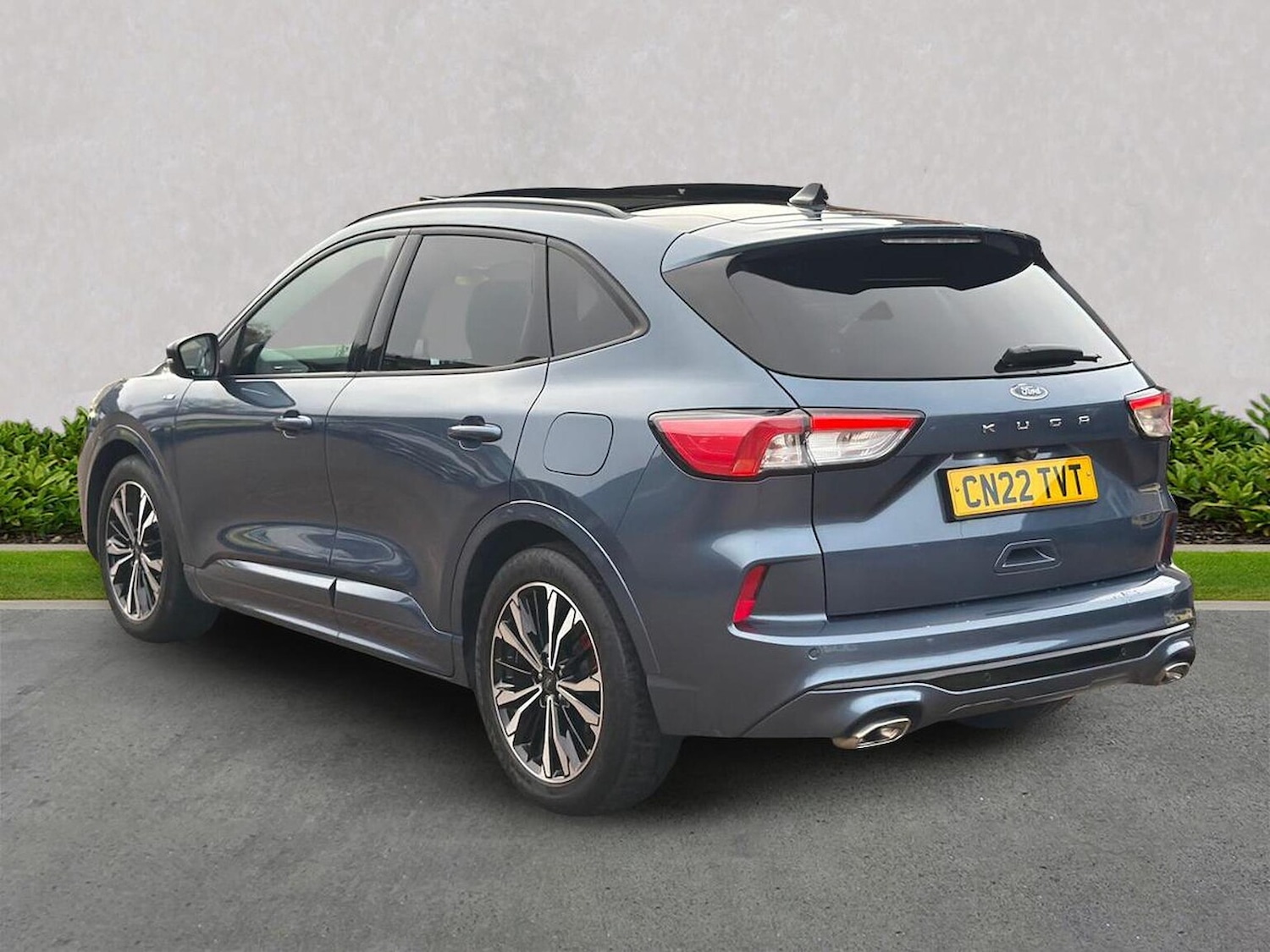 Used Ford Kuga 2022 for sale - 76863964: Photo 2