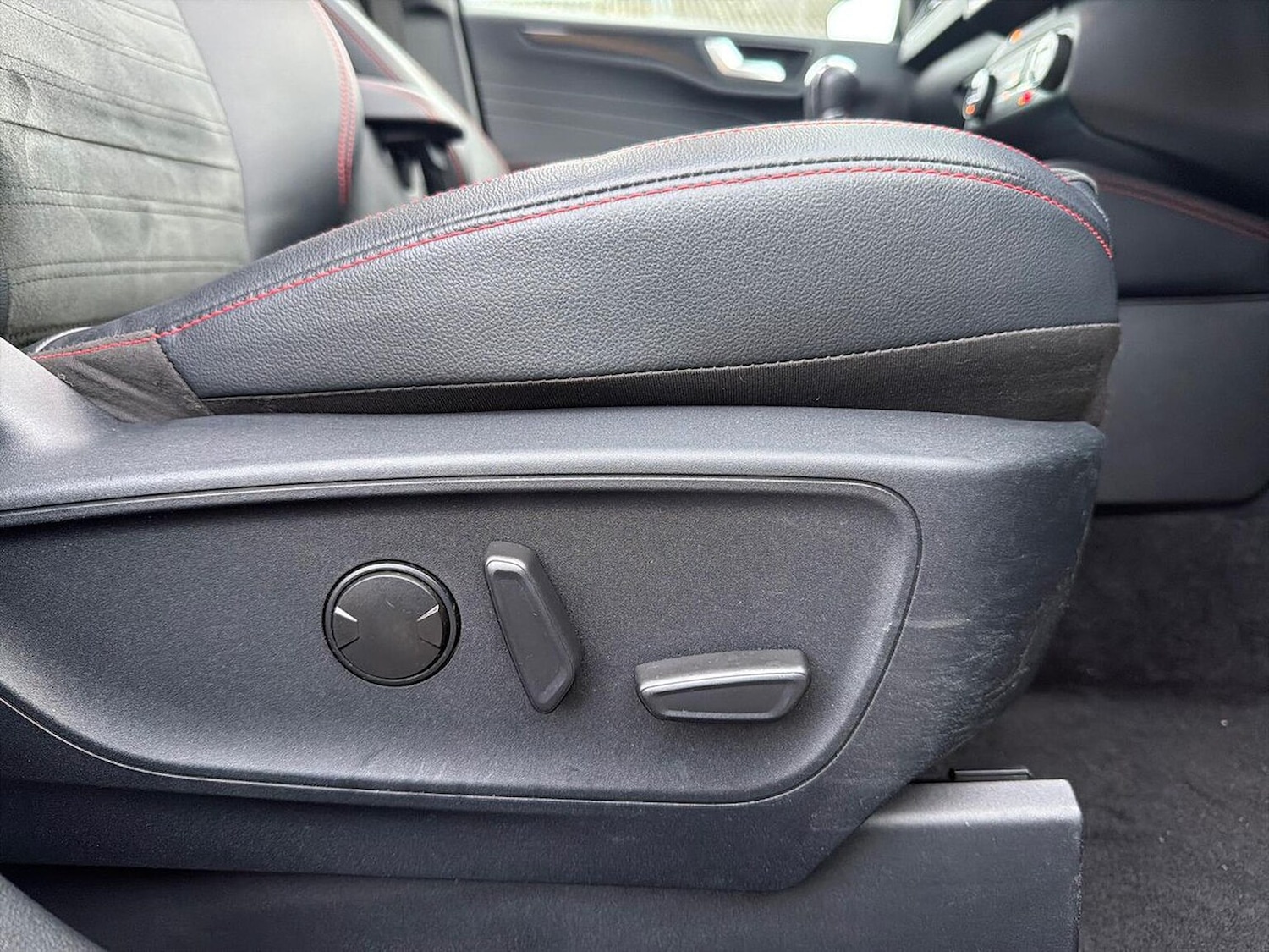 Used Ford Kuga 2022 for sale - 76863964: Photo 30