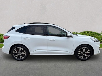 Used Ford Kuga 2023 for sale - 78620840: Photo