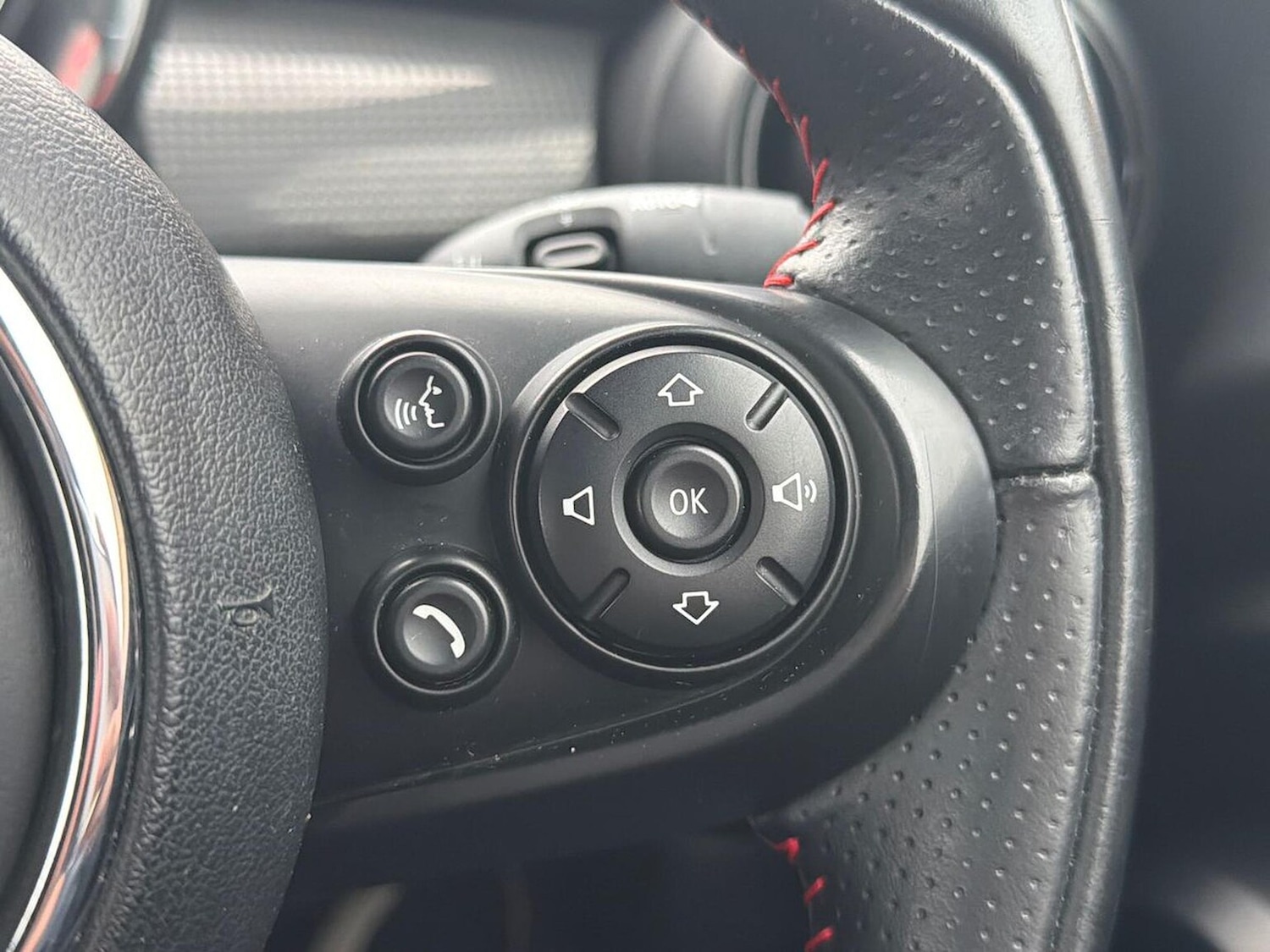 Used MINI Convertible 2019 for sale - 77813388: Photo 27